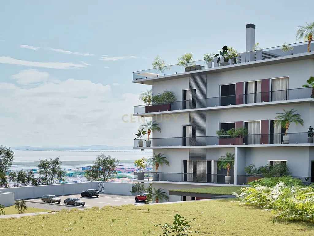 "Iria Rio Residence", o novo condomínio com piscina e vista rio às portas de Lisboa - Image 1