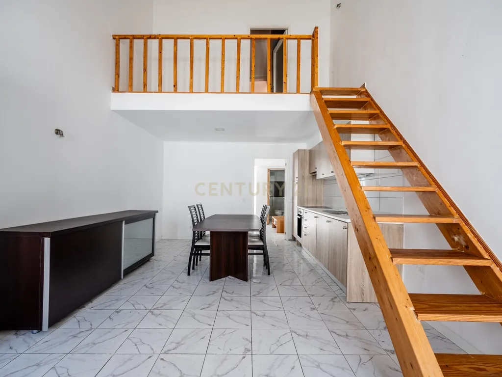 Apartamento T2 em Portimão com Terraço e Boa Localização - Image 3