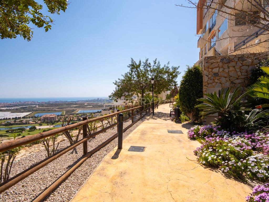 Penthouse com vista mar, quase 40 m² de terraços e tudo num só piso - Image 43