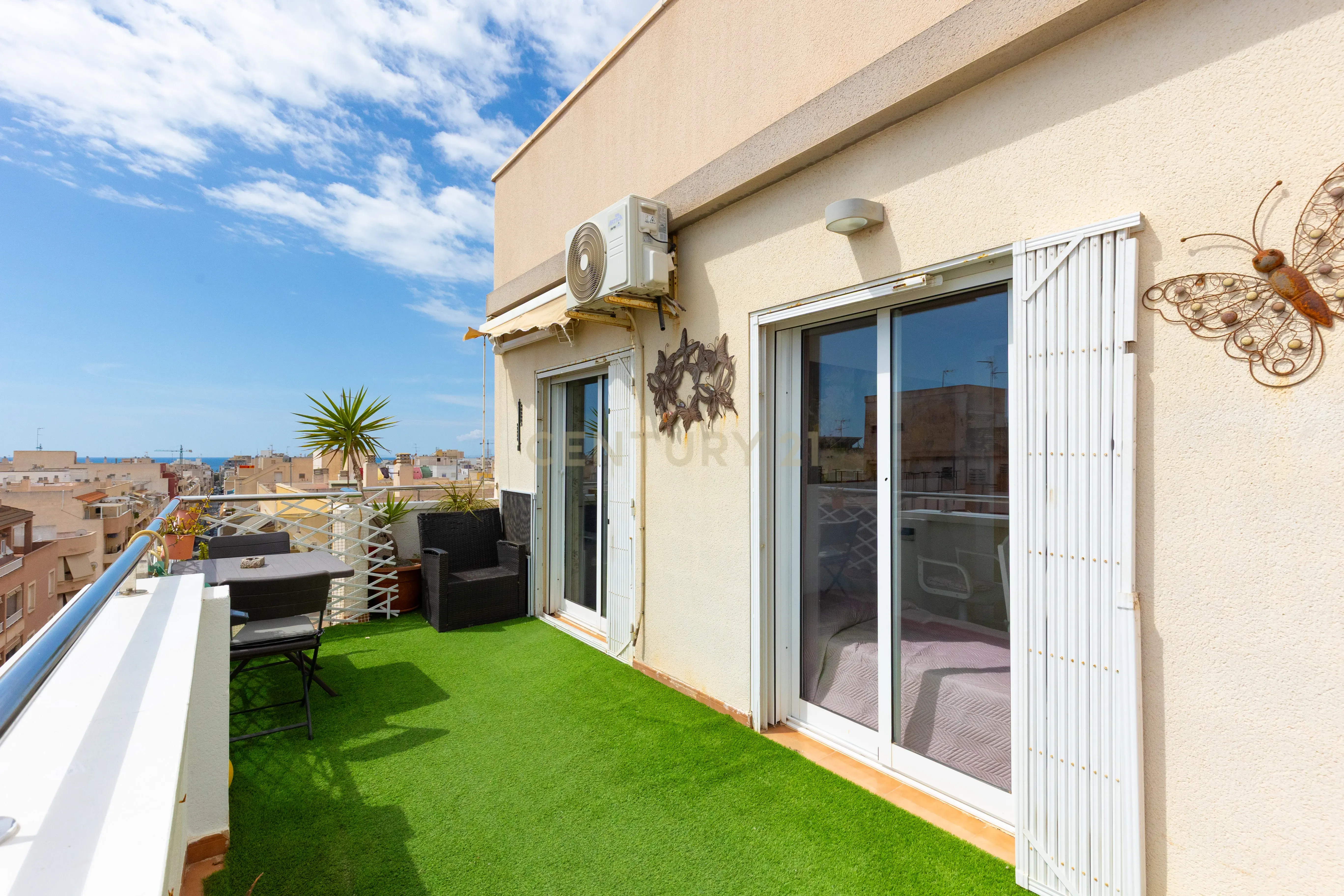 Penthouse com Vista Mar Perto do Centro de Torrevieja - Image 19