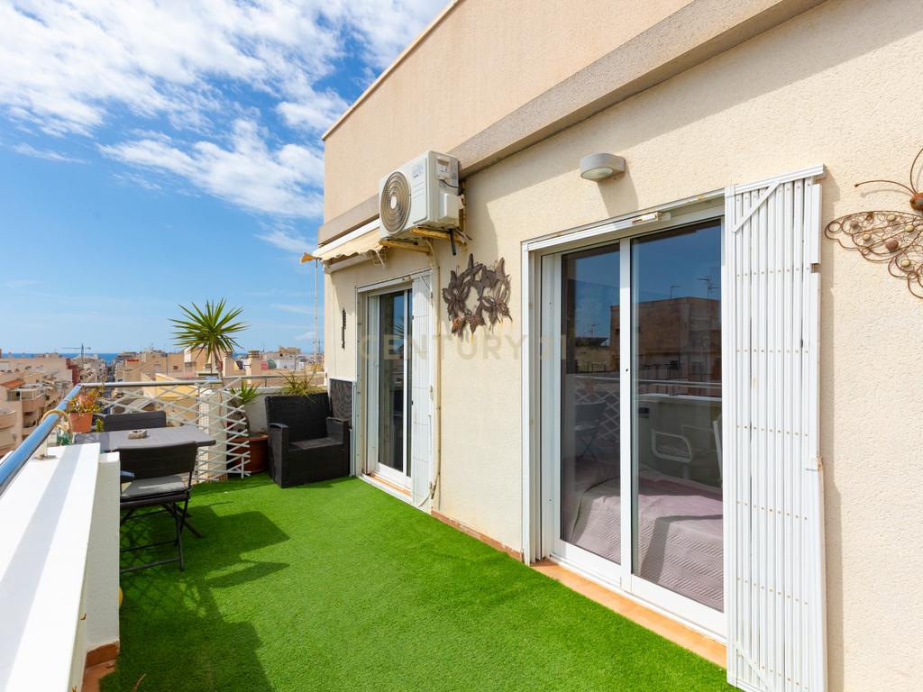 Penthouse com Vista Mar Perto do Centro de Torrevieja - Image 19