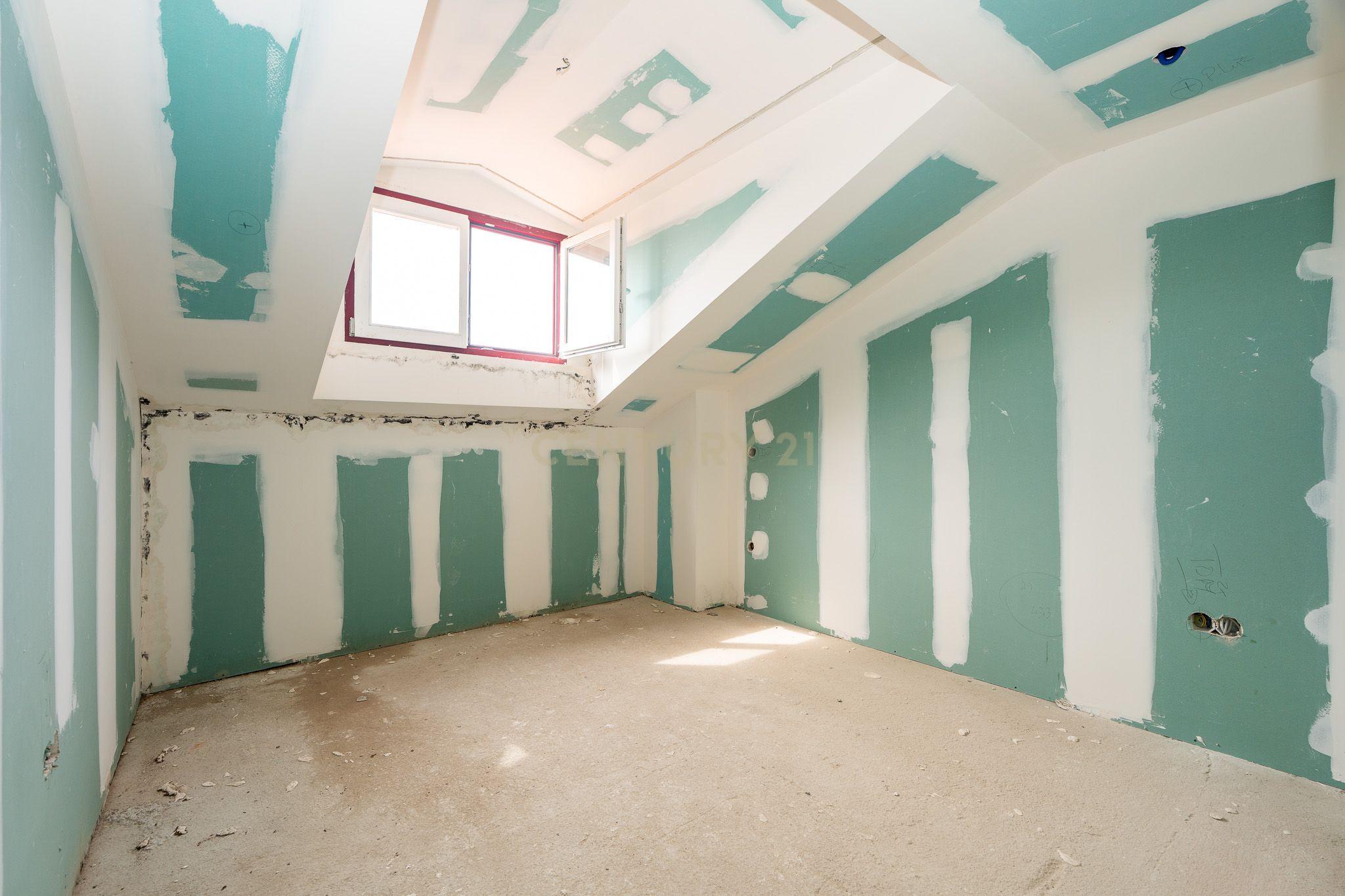 Moradia T4 em Alcântara com Dois Duplex Independentes - Ideal para Habitação e Investimento - Image 18