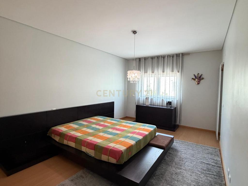 Apartamento T3 na Charneca, Pombal – Totalmente Mobilado e Pronto a Habitar - Image 7
