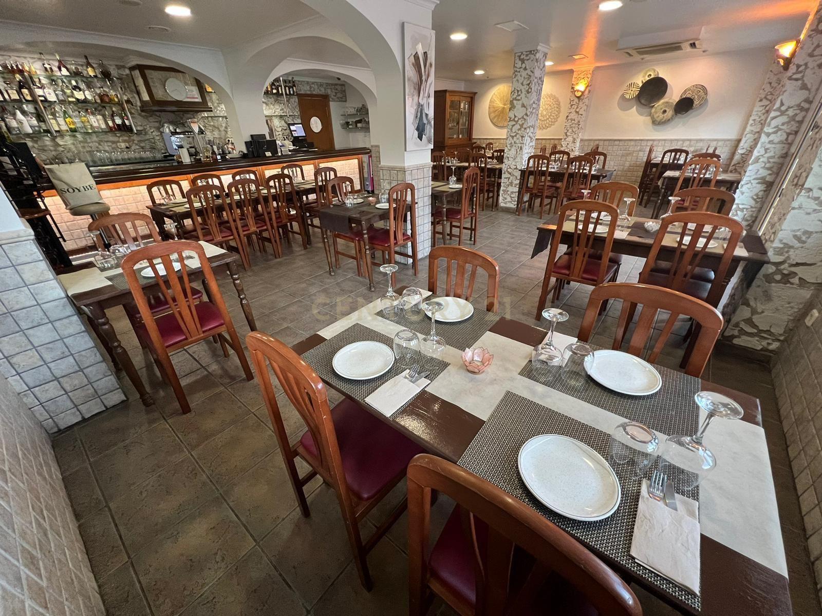 Vende-se restaurante com arrecadações em localização privilegiada – Praia do Arenal, Xàbia. - Image 4