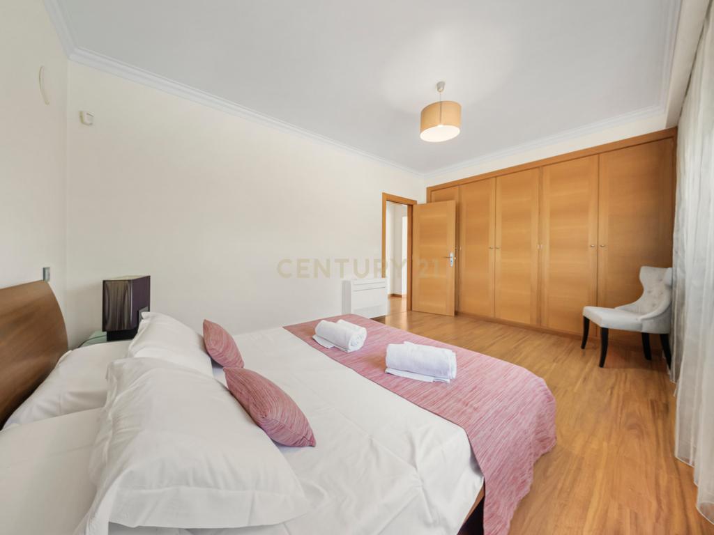 Moradia T5 em Soltróia, junto ao Soltróia Rio - Image 16