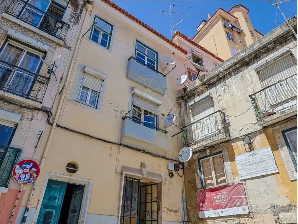 Prédio com vista rio - Lisboa - Image 2