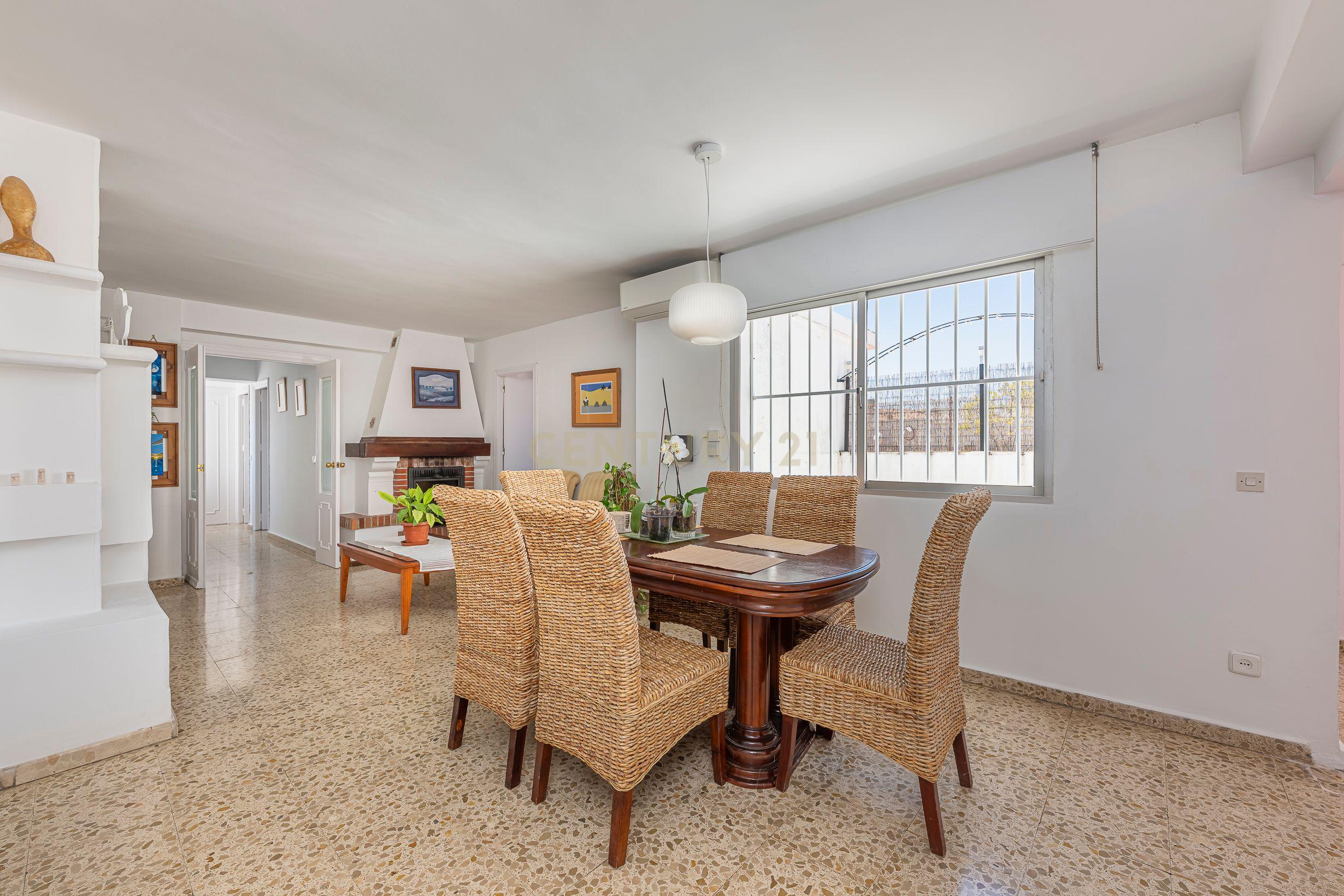 Penthouse brilhante com telhado no coração de San Pedro de Alcantara, Marbella. - Image 27