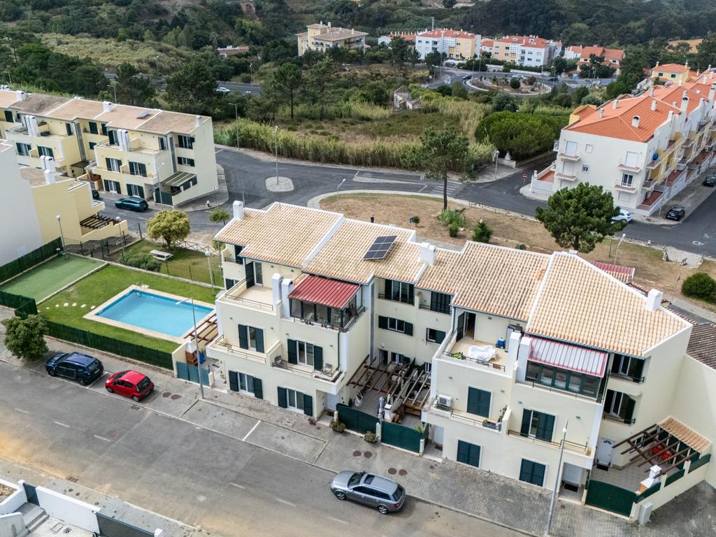 Moradia T3 com vista mar e piscina, na Ericeira - Image 61