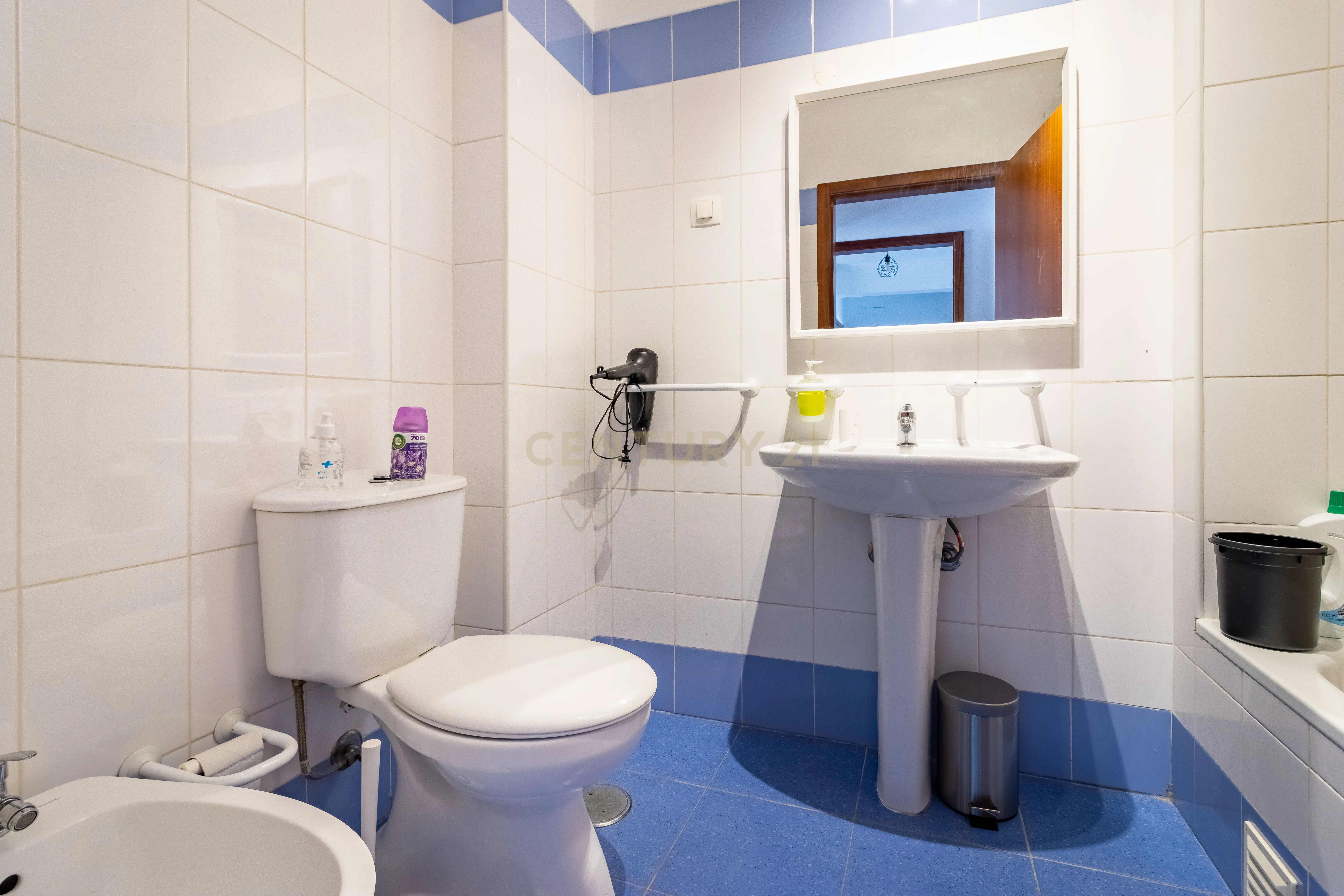 Fotografia 11 de Apartamento T3 em excelente estado próximo ao centro de Leiria