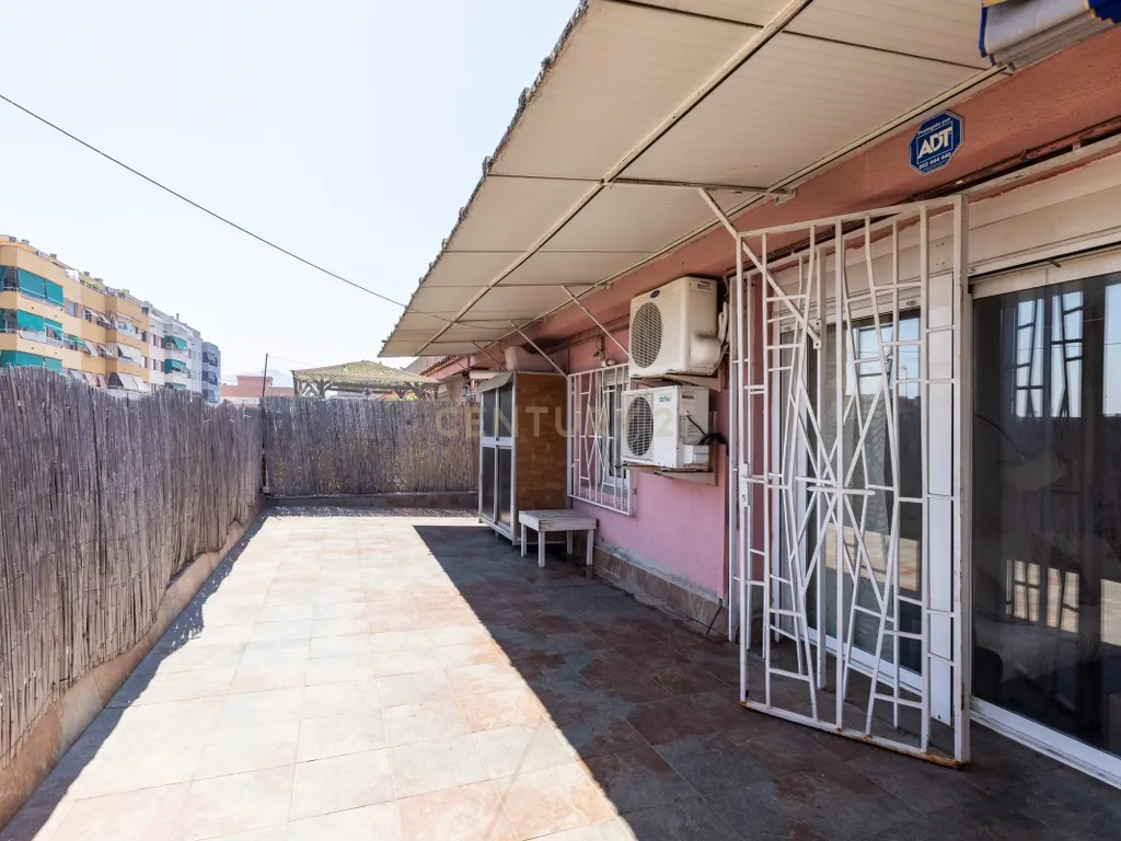 Ático com terraço espetacular e lugar de estacionamento - Image 25
