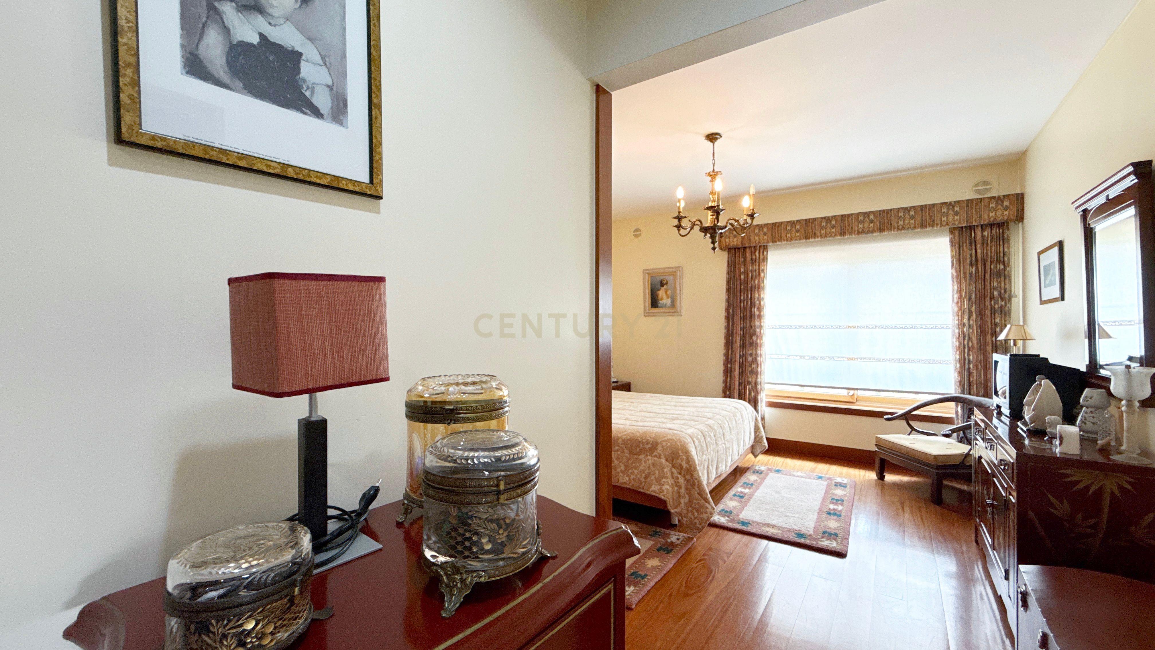 APARTAMENTO T5 DUPLEX | VISTA RIO | LORDELO DO OURO – FOZ, PORTO - Image 26