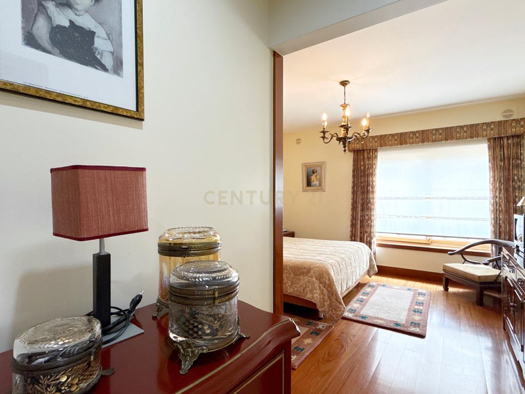 APARTAMENTO T5 DÚPLEX | VISTA RIO | LORDELO DO OURO – FOZ, PORTO - Image 26
