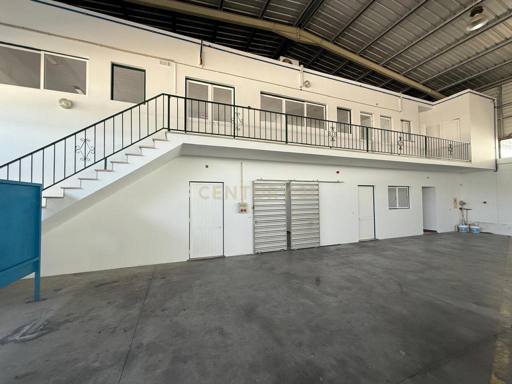 Armazém Industrial para Arrendamento – Riachos, Torres Novas - Image 6