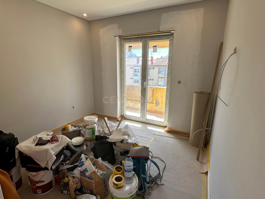 T2 renovado Cacém - Image 6
