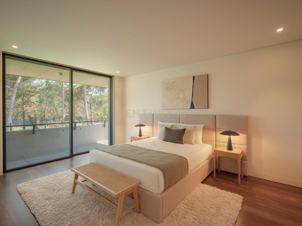 Moradia T4 com Terreno de 1.030m2 em Condomínio Fechado  - Image 15