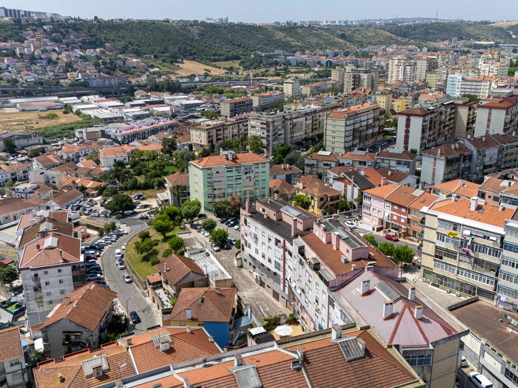 T1+1 com Terraço Privativo e Estacionamento | Póvoa de Santo Adrião - Image 29