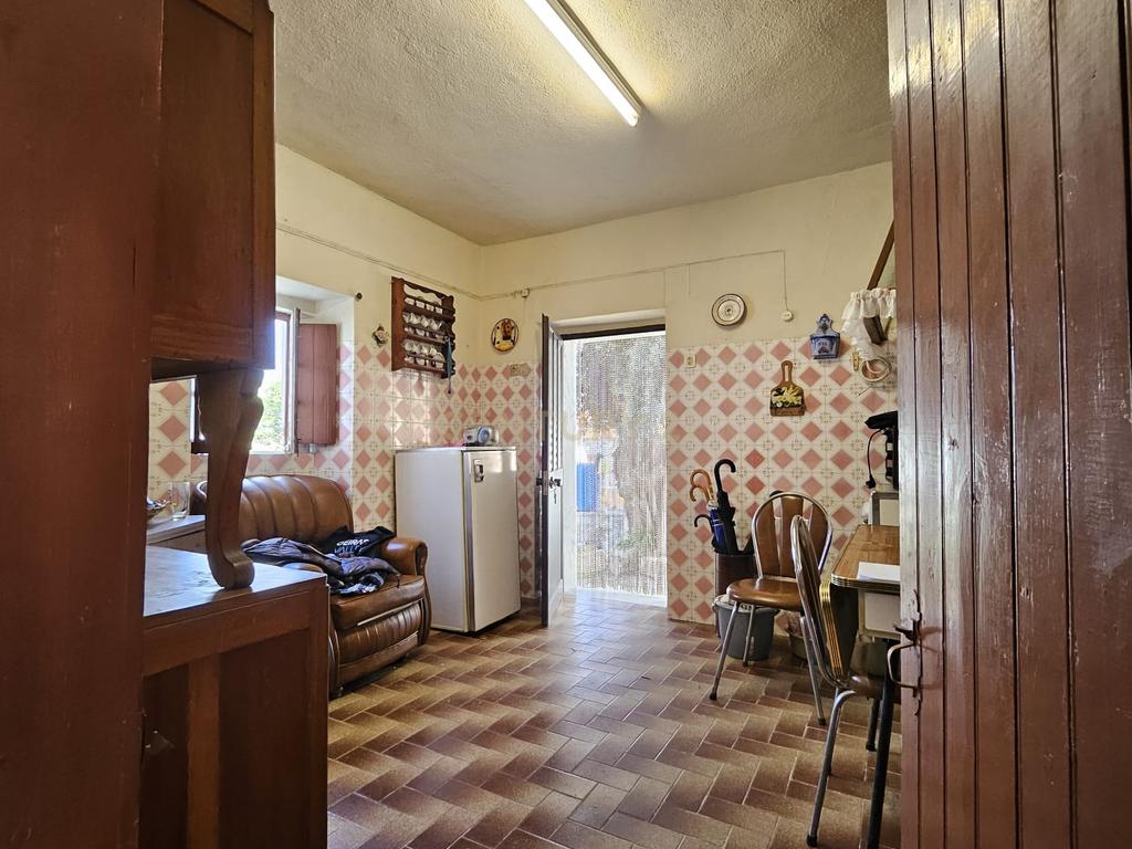 Moradia T2 + 1 com Quintal, Garagem e Anexo Sabugueiro, Arraiolos - Image 14