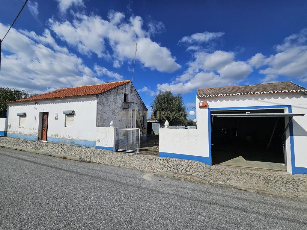 Moradia T2 + 1 com Quintal, Garagem e Anexo Sabugueiro, Arraiolos - Image 32