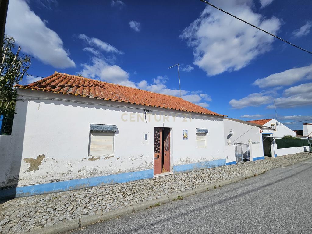 Moradia T2 + 1 com Quintal, Garagem e Anexo Sabugueiro, Arraiolos - Image 31