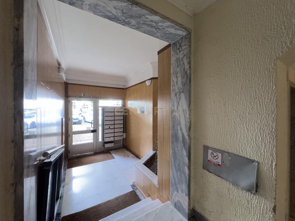 Apartamento T3 em Carnaxide, Lisboa - Image 51