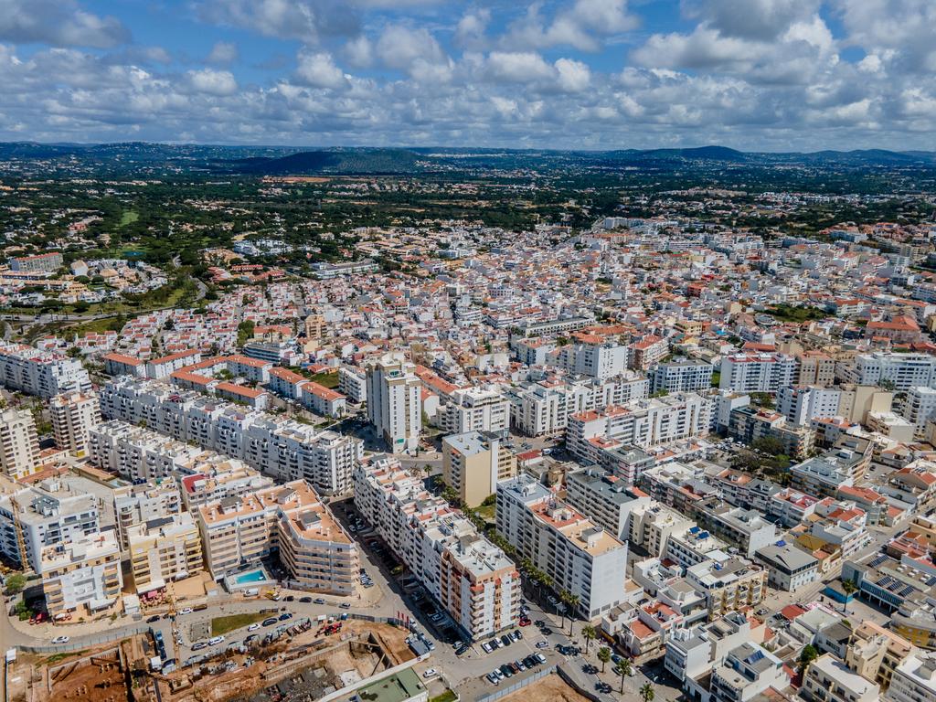 Apartamento T3 a 300m da Praia em Quarteira - Image 31