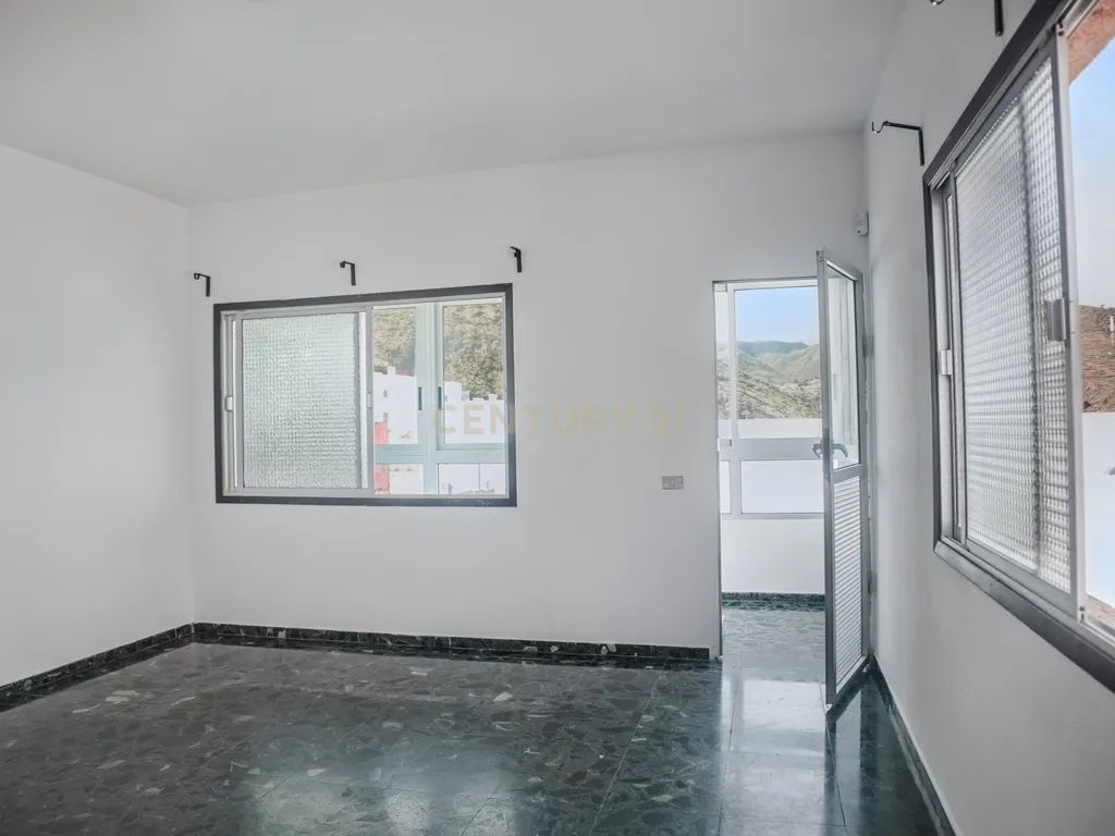 A casa que procura com todas as comodidades que precisa - Image 2