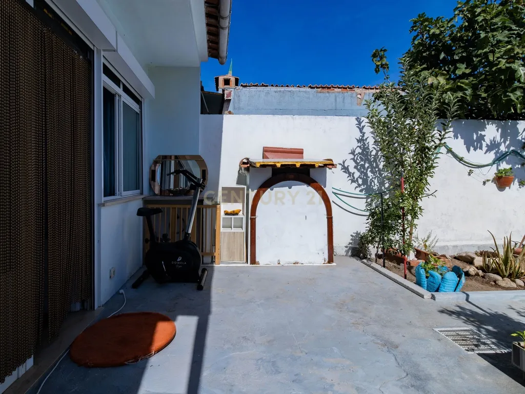 Moradia T3 com Quintal e Churrasqueira em Pombalinho, Santarém - Image 30
