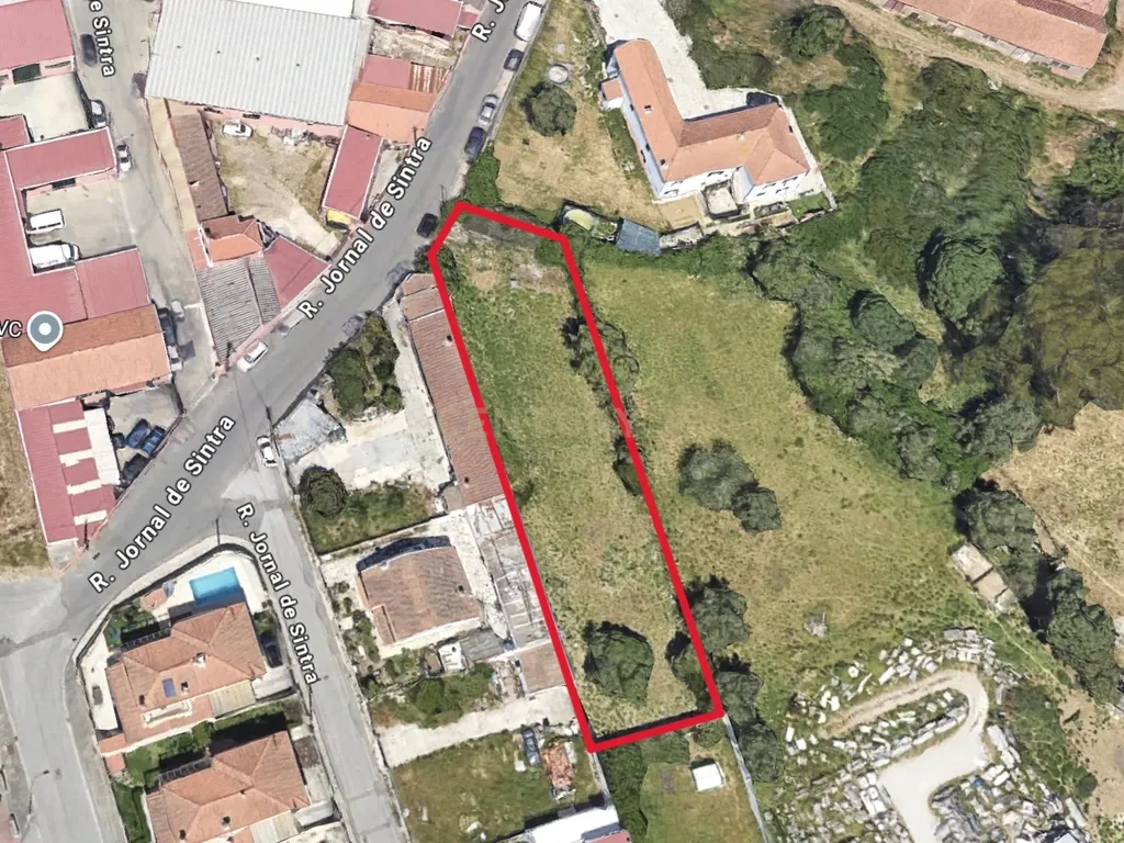 Terreno Urbano em Sintra - Oportunidade Única de Investimento - Image 1