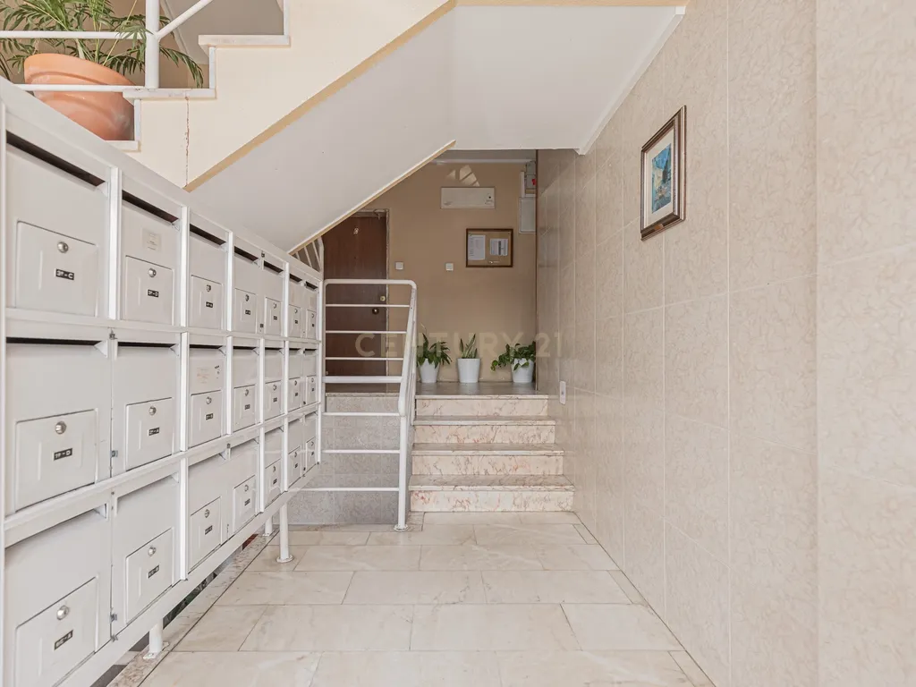 Magnífico apartamento T2 no Feijó - 1 andar com elevador - Image 26
