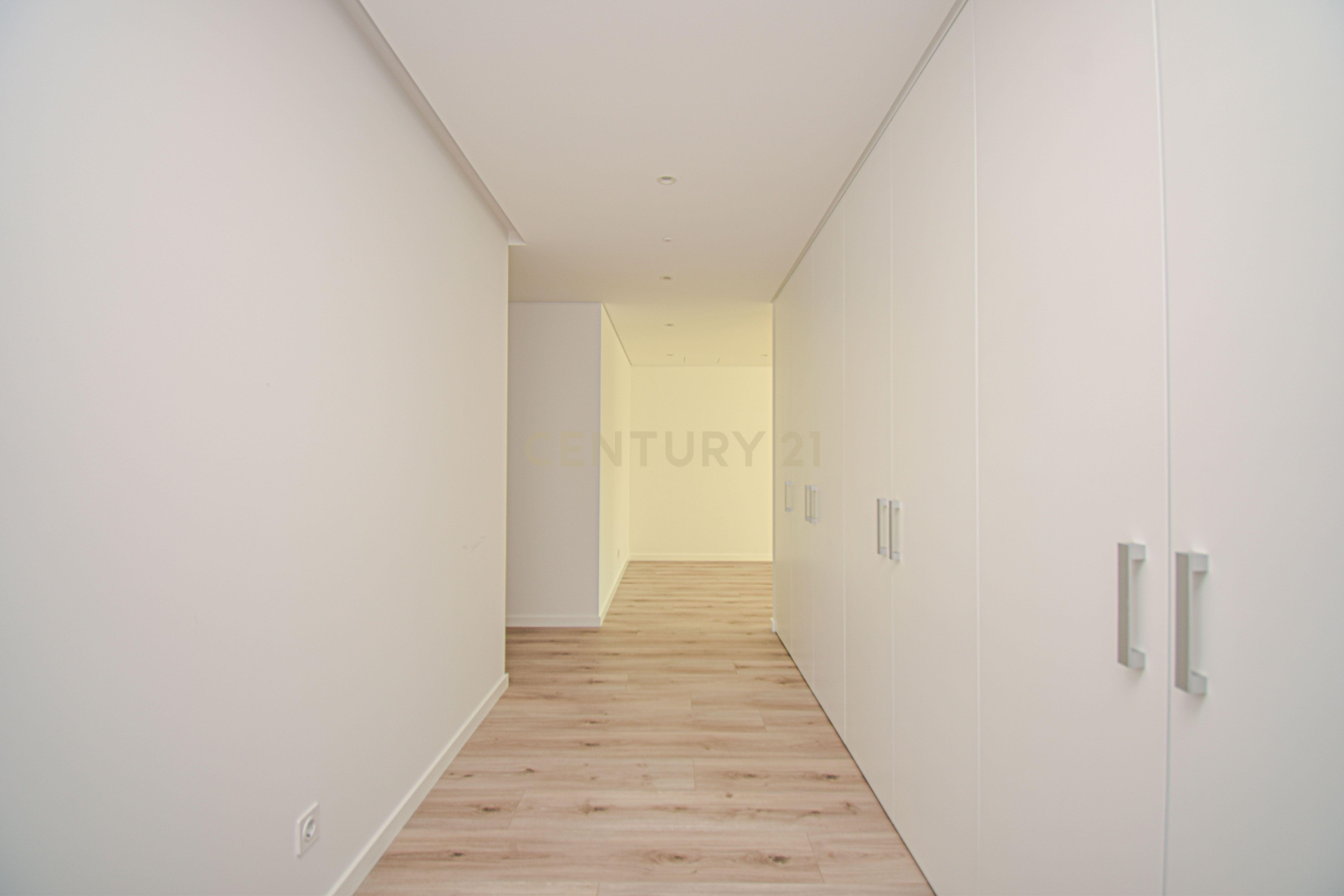 Apartamento T2 em Empreendimento Varandas da Torre em Carcavelos - Image 8
