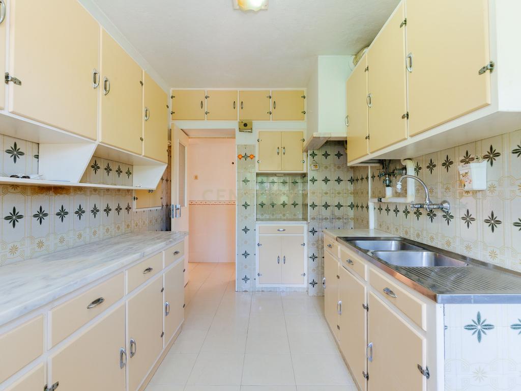 Apartamento T3 nos Olivais - Image 4