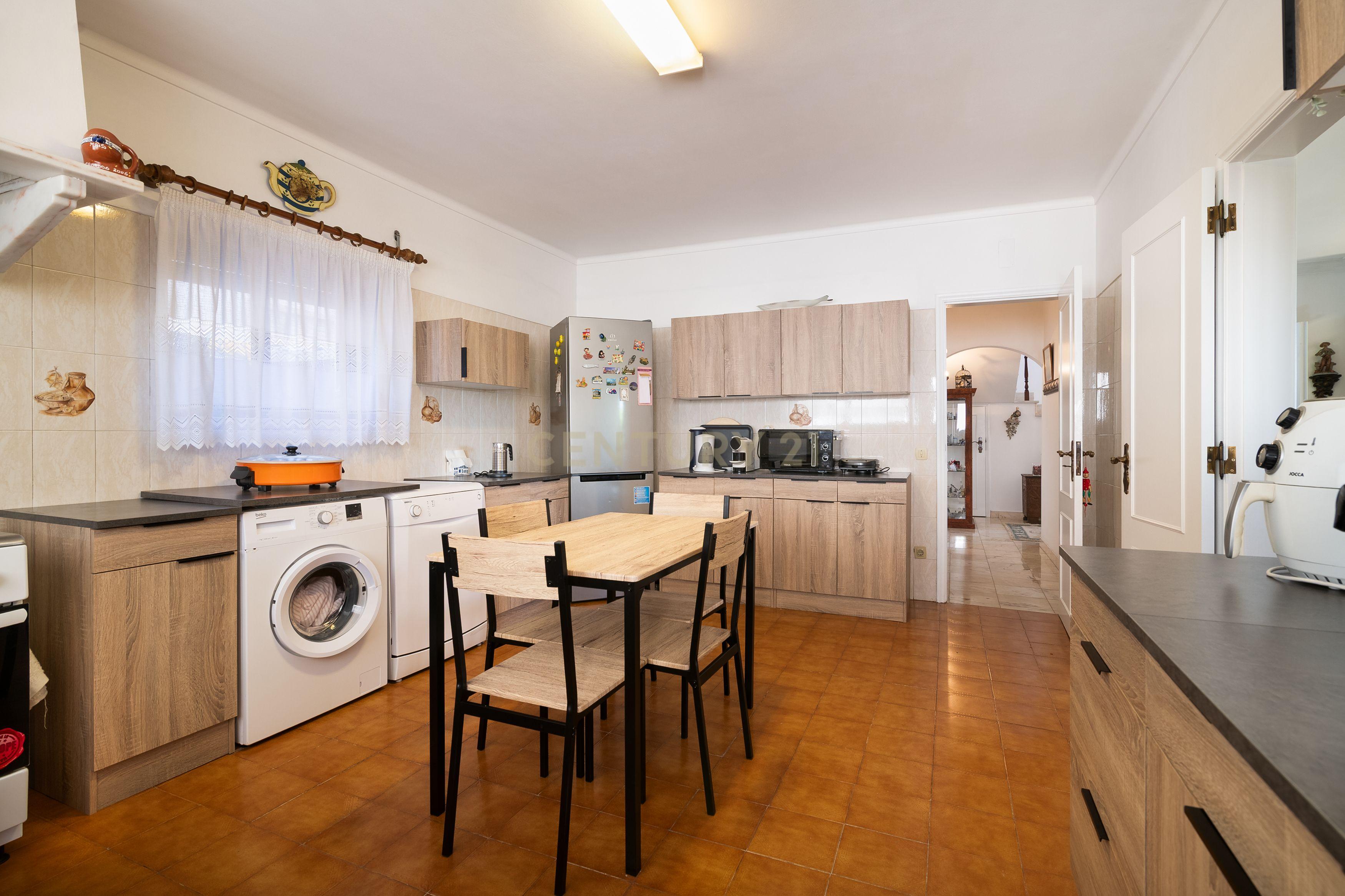 Fotografia 8 de Moradia T4 com Anexo T2 Independente | 400 m² de Construção | Lote de 512 m² | Alcabideche – Cascais