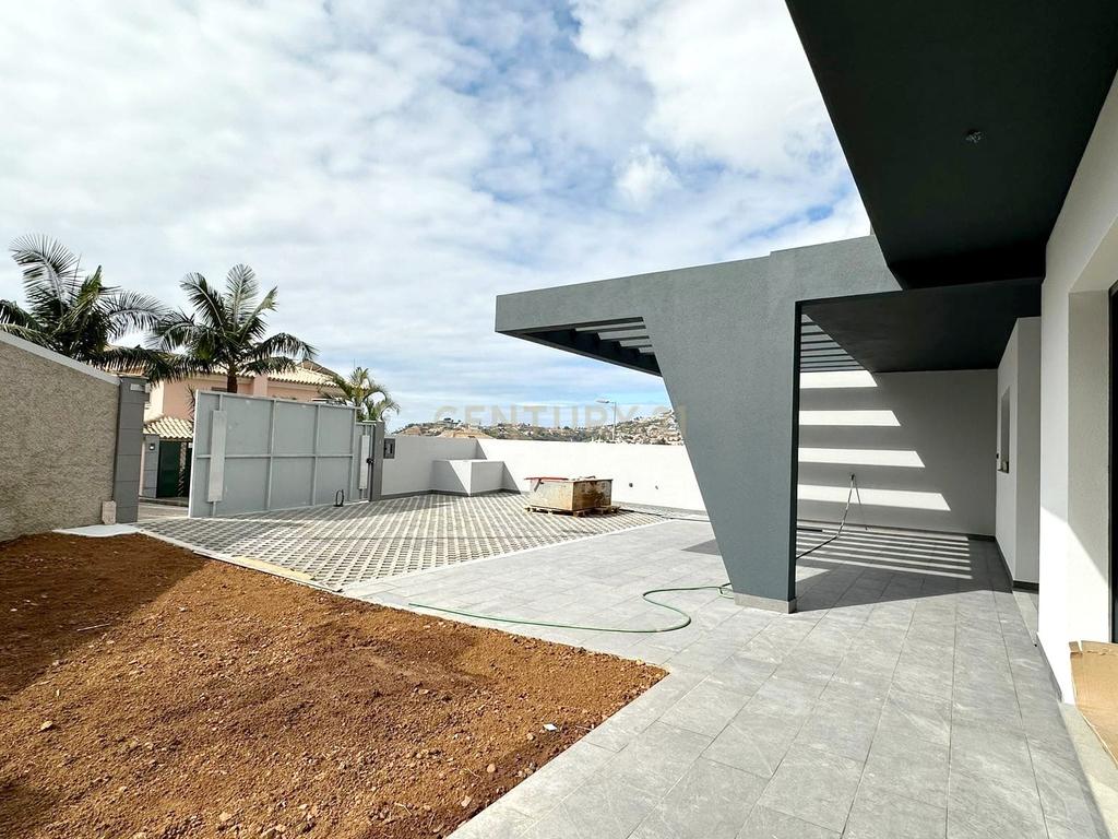 Moradia T3 - São Roque - NOVA - Image 26