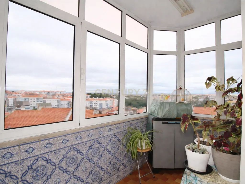 Apartamento T2+1 em Amora - Image 4