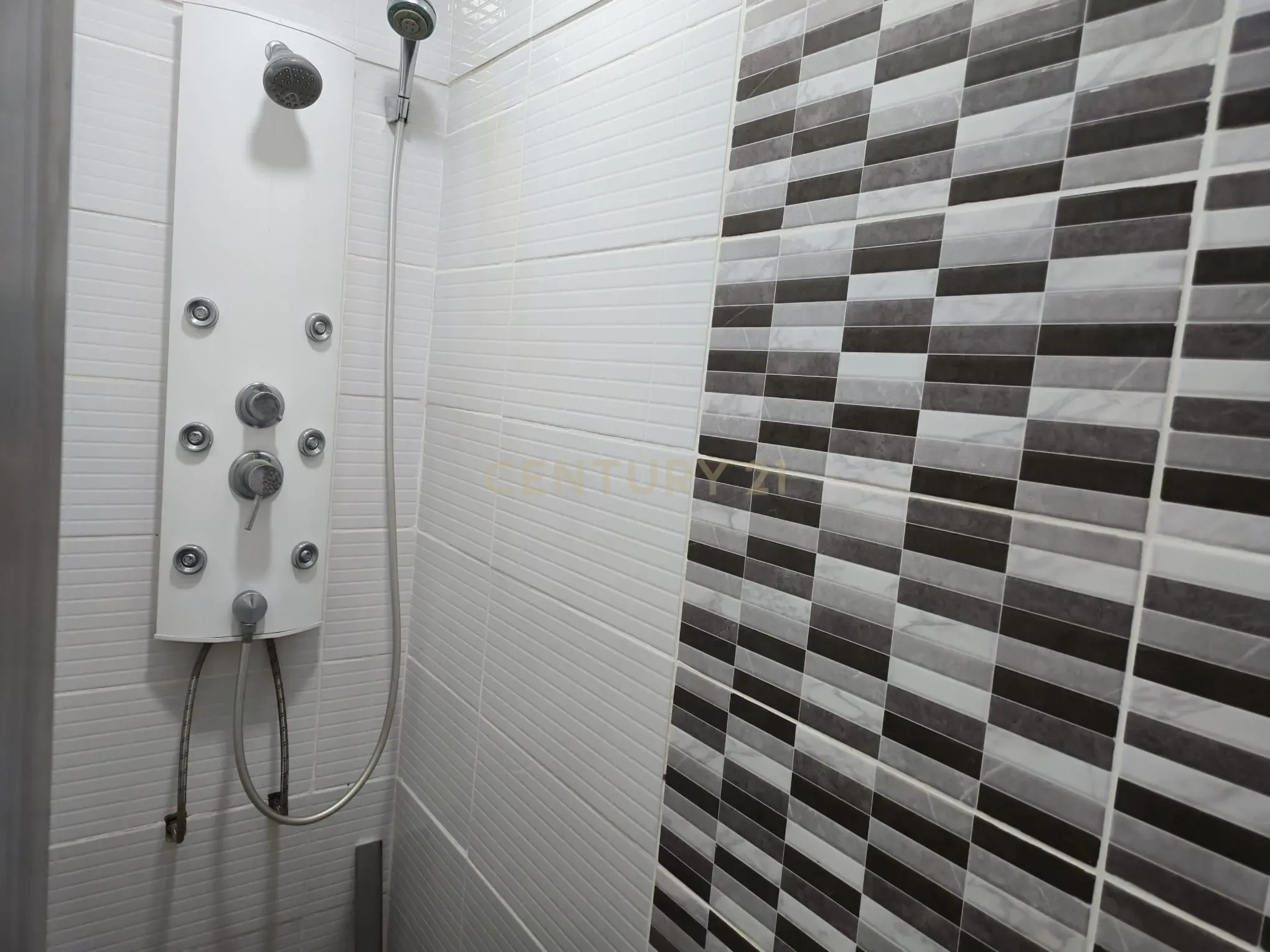 Apartamento T2 Centro de Samora Correia - Image 12