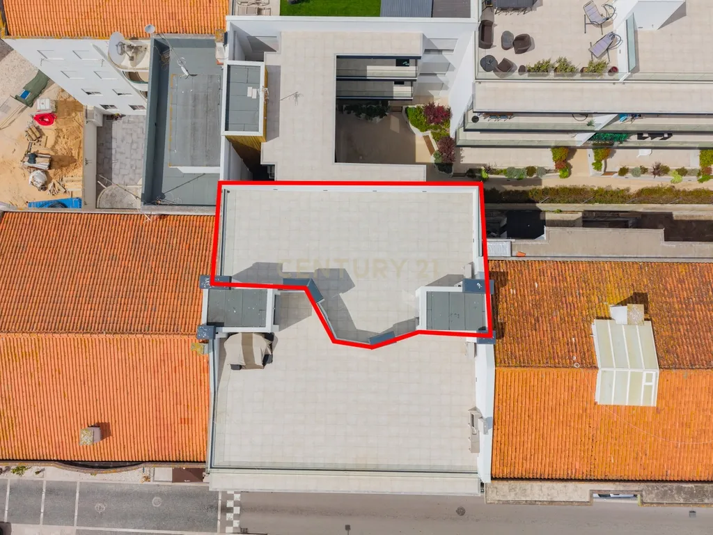 Excelente Penthouse T2 NOVA a 300 metros da praia - Image 30