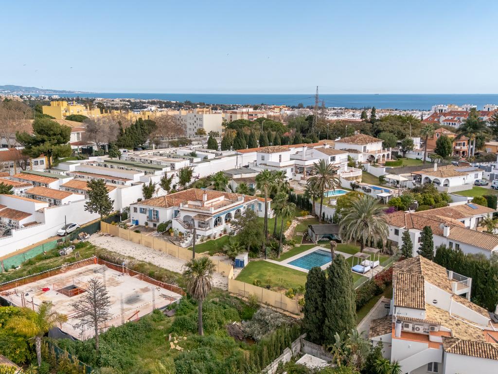 Impressionante moradia isolada com 5 quartos em San Pedro de Alcántara, Marbella - Image 41