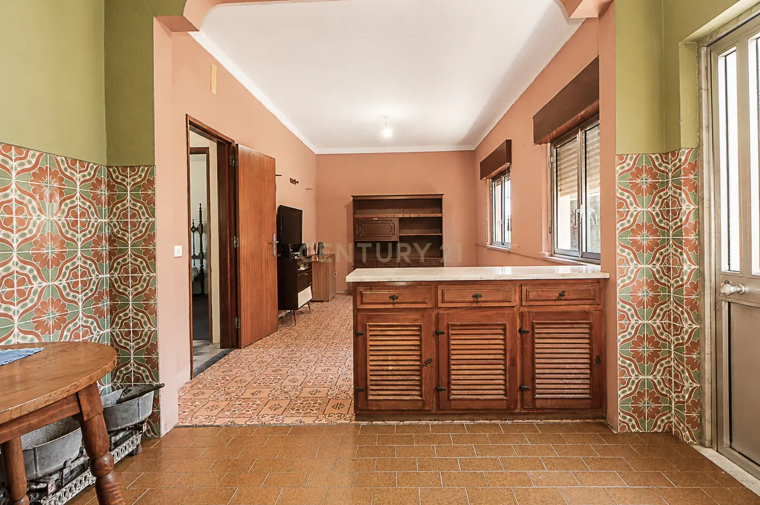 Fotografia 10 de Moradia para Remodelação com 1.332 m² de Terreno – Potencial para Destaque e Construção de 2 a 3 Moradias