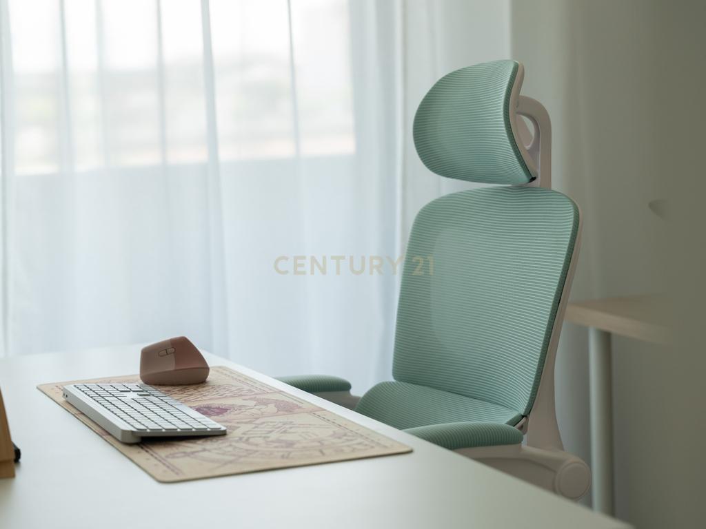 Luxuoso Apartamento Novo com Vista Parque em Lousada - Image 32