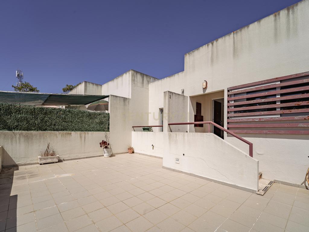APARTAMENTO T2 COM TERRAÇO – VERDIZELA - CORROIOS - Image 24