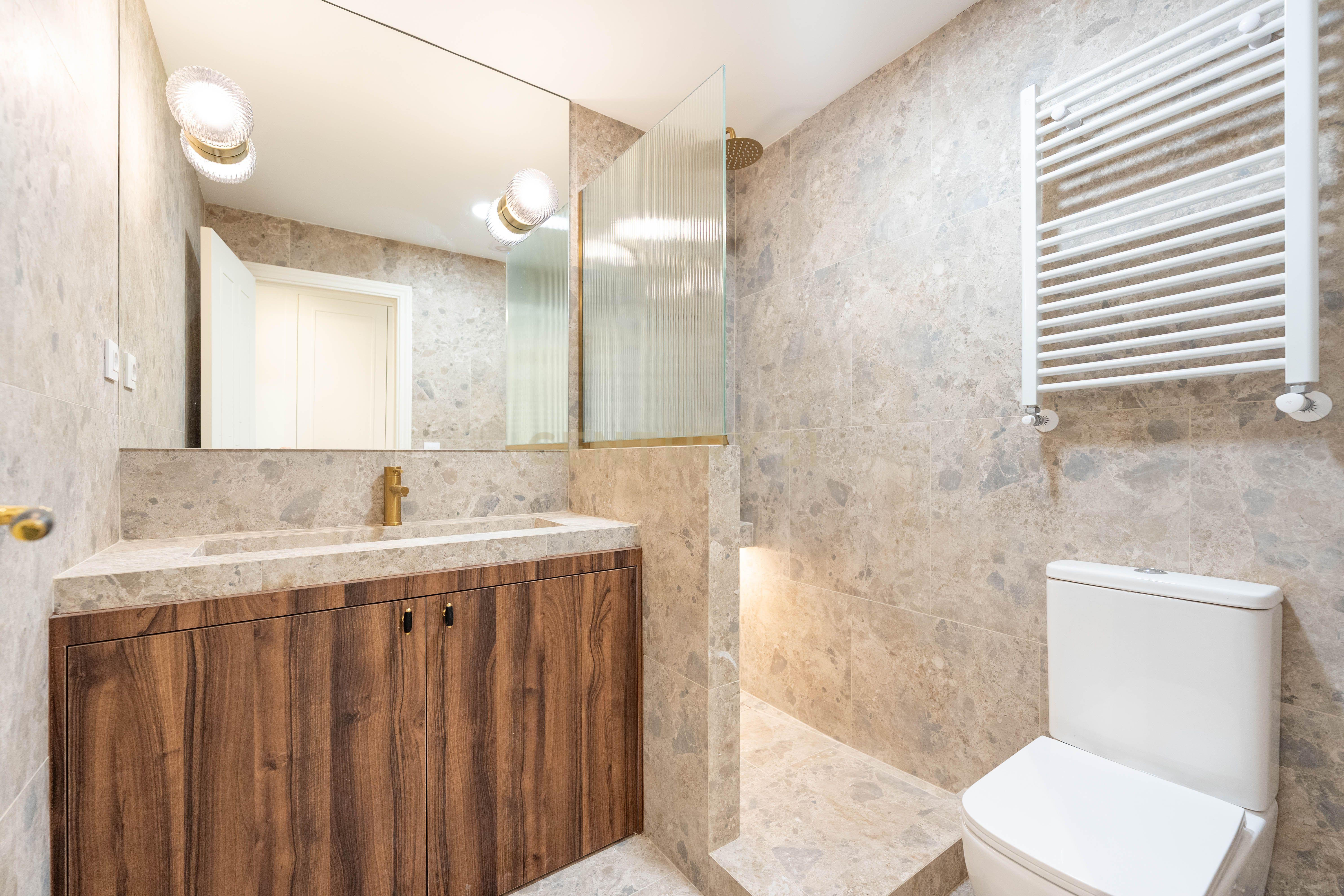 APARTAMENTO LUMINOSO Bº DE SALAMANCA - Image 7