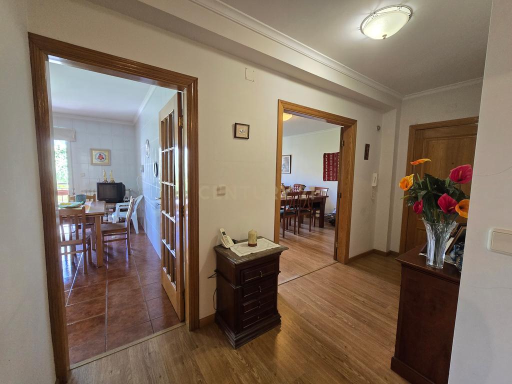 Apartamento T3 + 1 em Bragança - Image 11