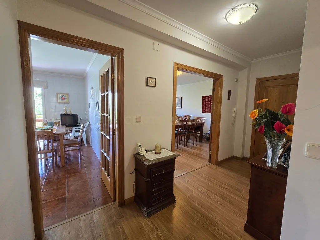 Apartamento T3 + 1 em Bragança - Image 11