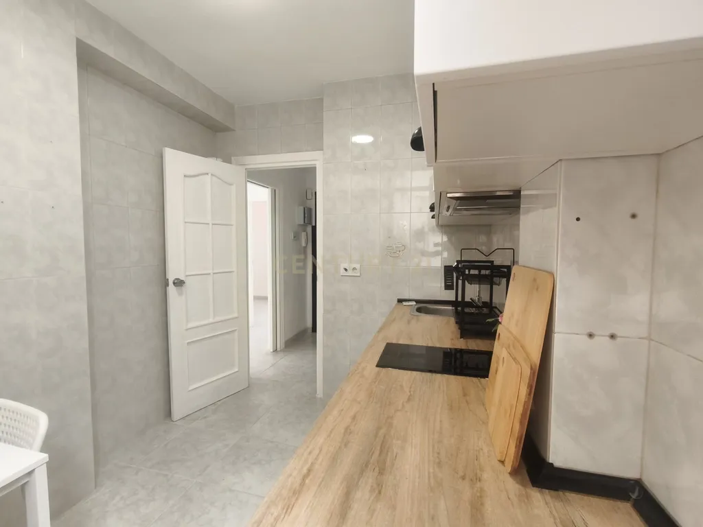 Apartamento Térreo de Esquina com 3 Quartos Totalmente Remodelado em El Boquetillo – Fuengirola - Image 15