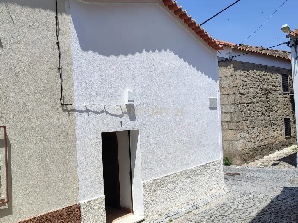 Moradia T2 com Garagem, Póvoa de Rio de Moinhos, Castelo Branco - Image 13
