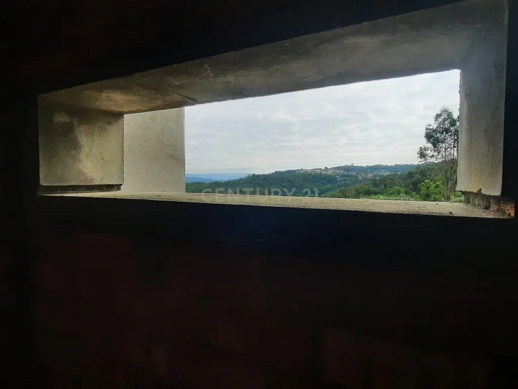 Casa moderna T3 e terreno rústico perto de Oliveira de Frades e Vouzela, preço total 125.000.00 euros! - Image 5