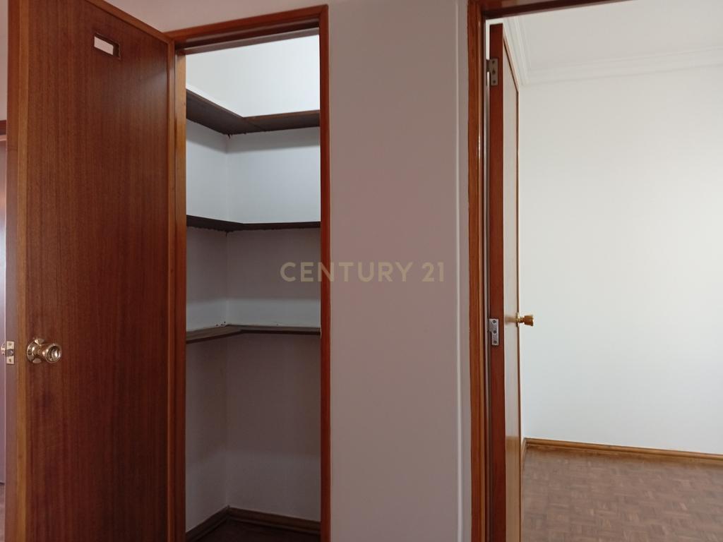 Apartamento T2 na Alameda - Image 11