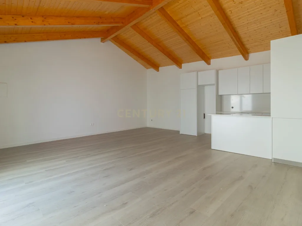 Moradia T3 Nova em Leiria - Pousos, Rua Padre José da Silva e Sousa - Image 4
