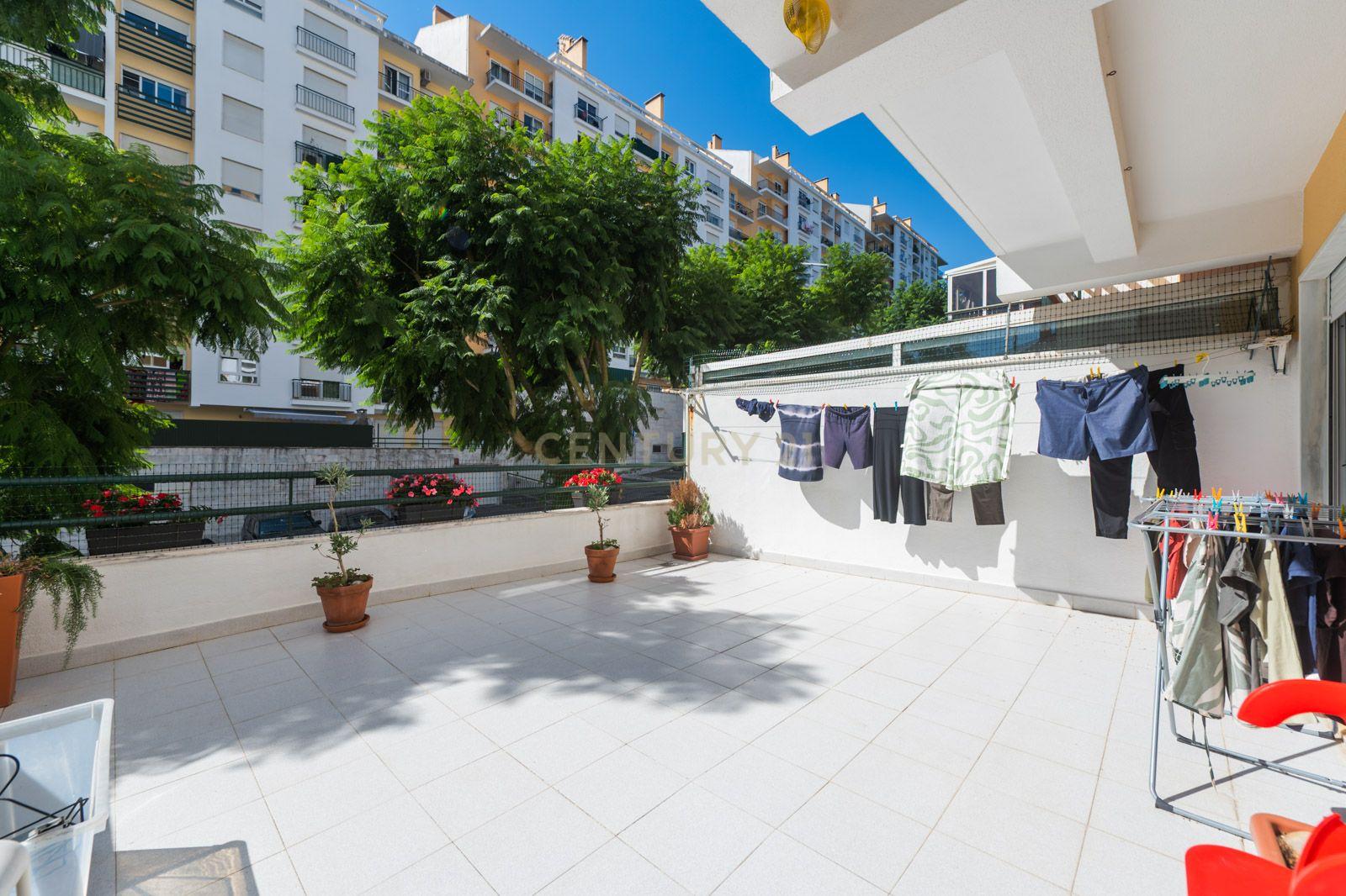 Apartamento T2 à venda em Massamá e Monte Abraão, Sintra — foto 29
