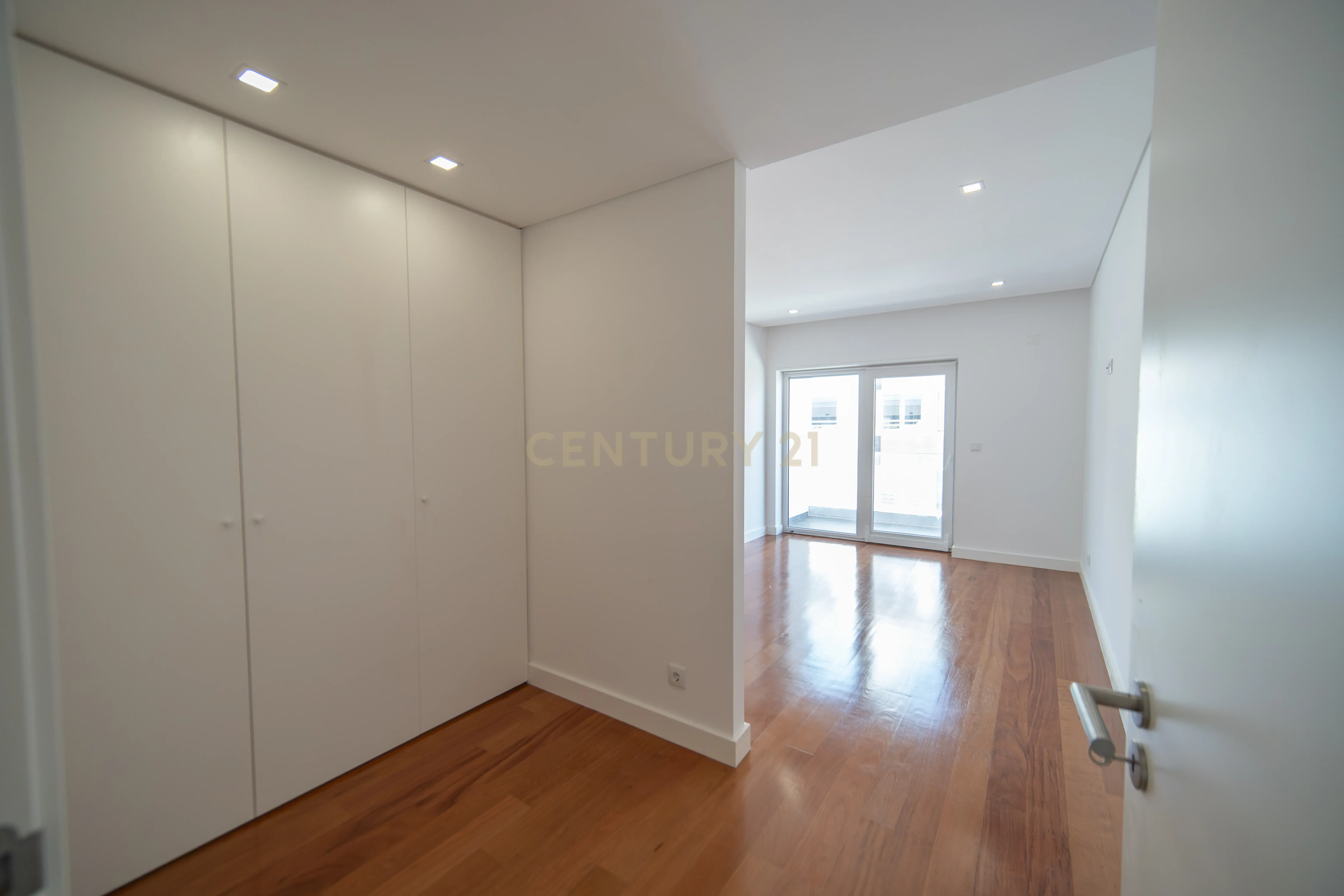 Apartamento T4 à venda em Santa Iria de Azoia, São João da Talha e Bobadela, Loures — foto 15